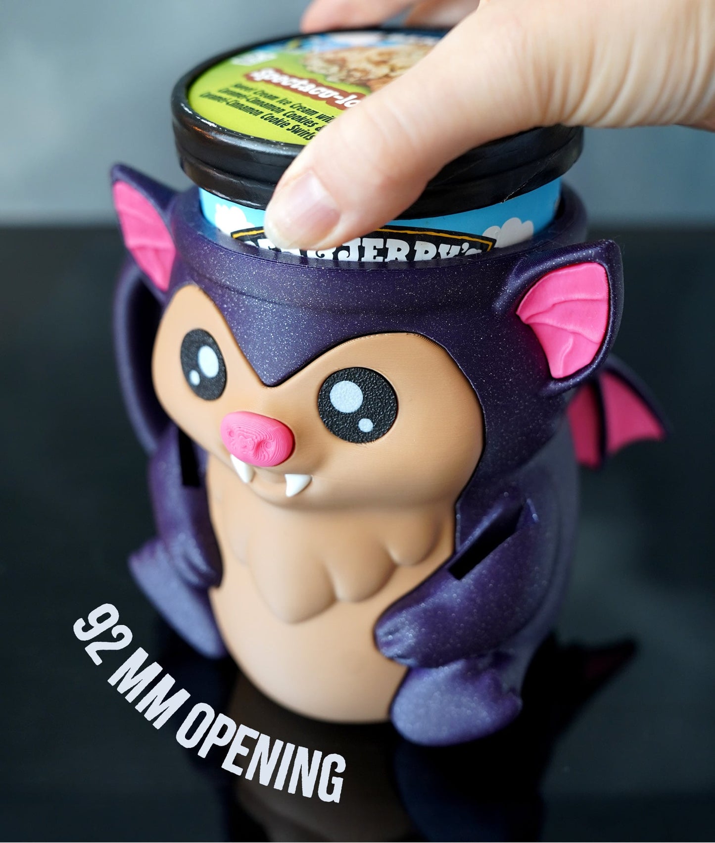 Bramble the Bat Ice Pint Holder