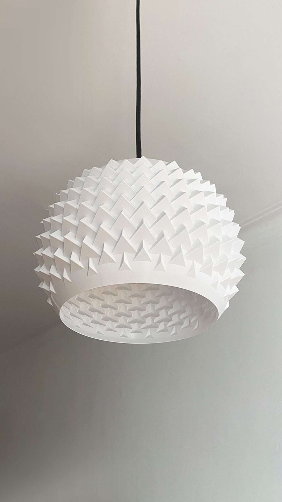 Spike Pendant Lamp