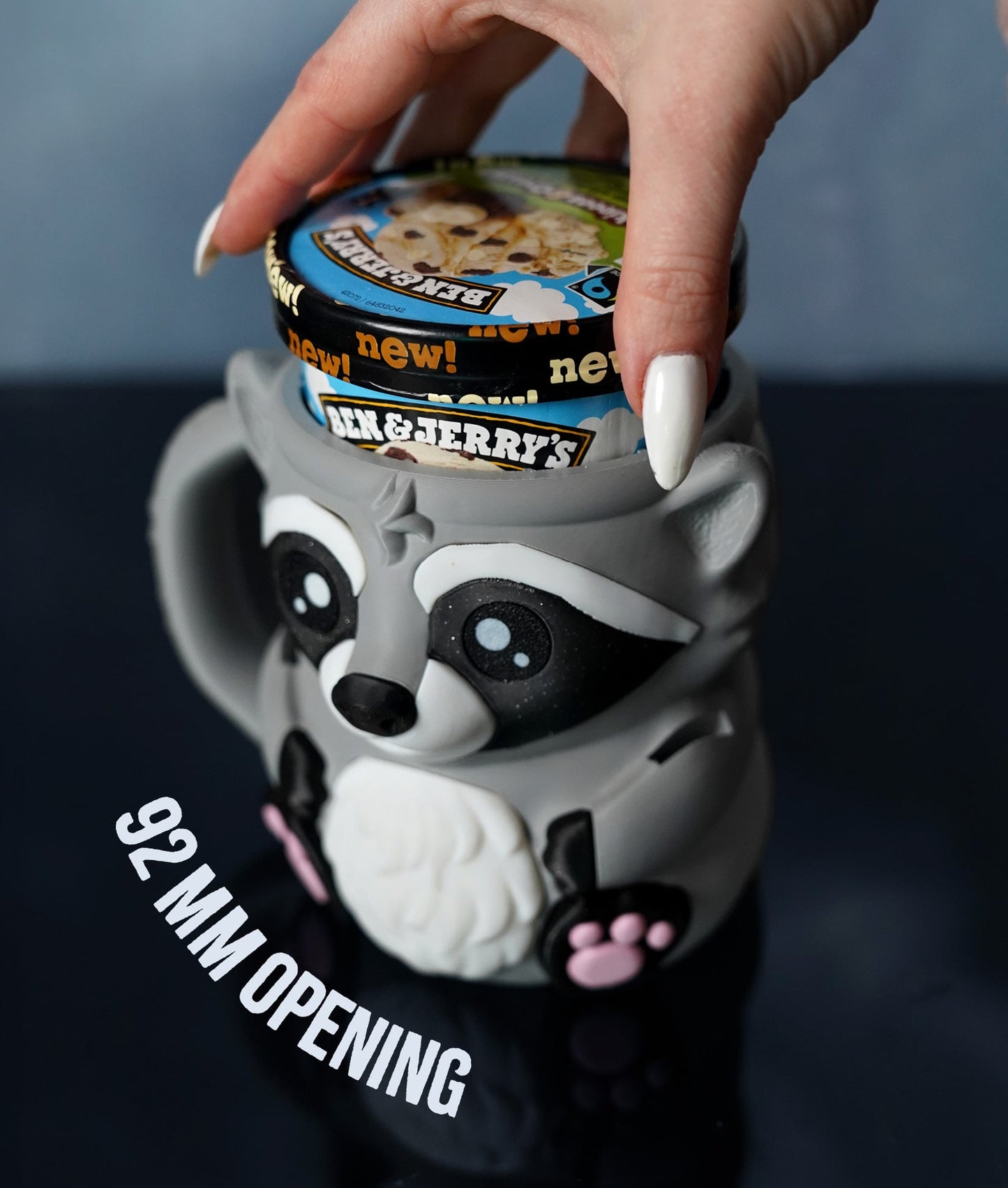 Rocky the Raccoon Ice Pint Holder